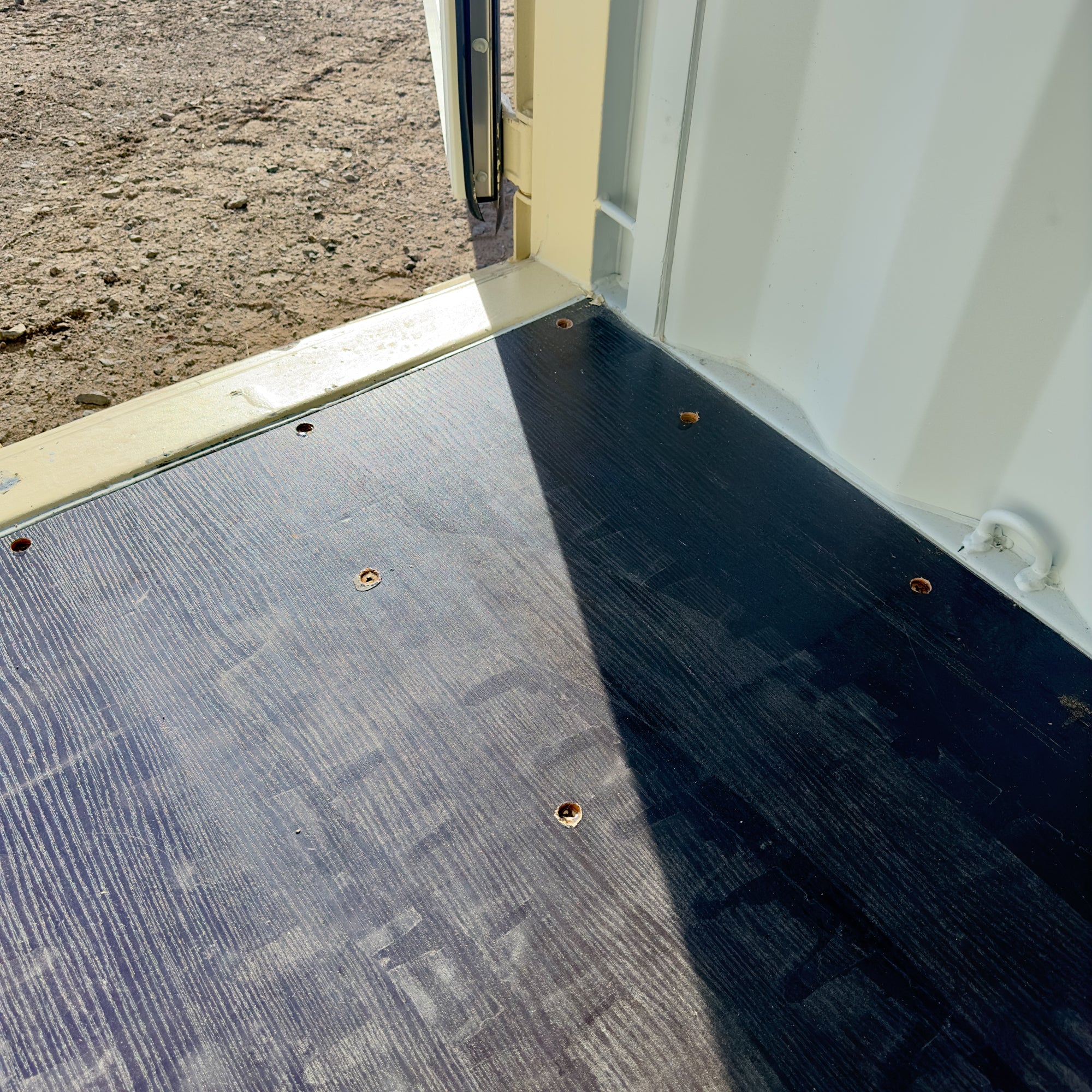20FT Standard One Trip Shipping Container - Image 4