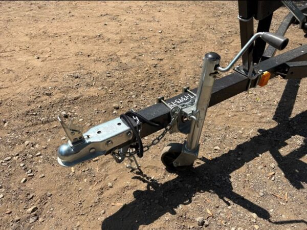 2021 EZ Loader - Image 8